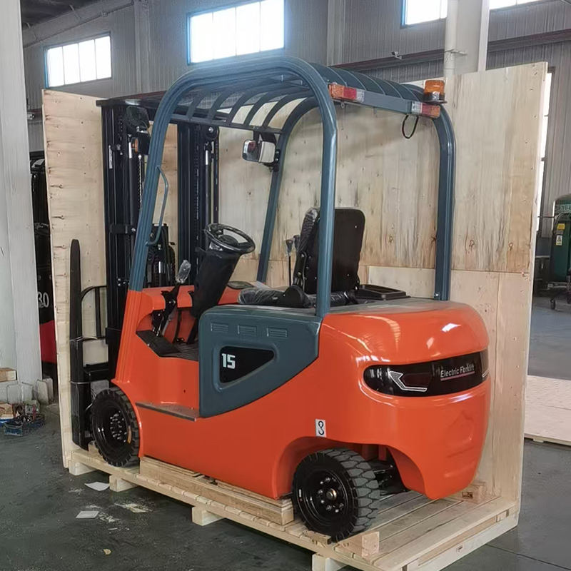 Selling used forklifts