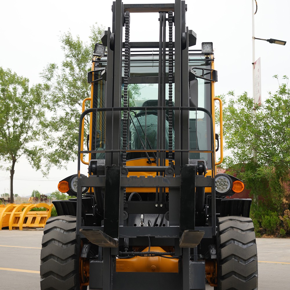 3-Ton Rear-Steering  Off-Road Forklift