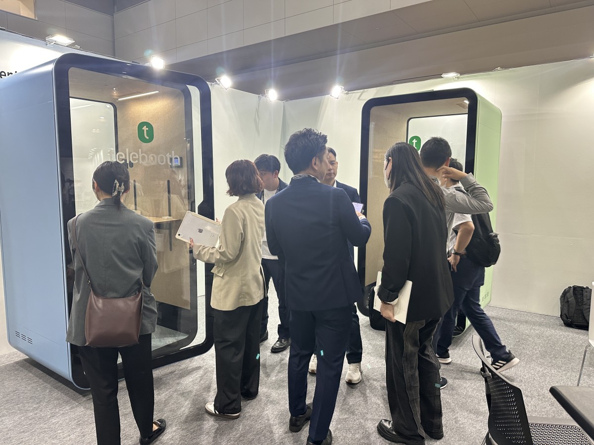 Telebooth  acoustic pods Debuts at ORGATEC TOKYO