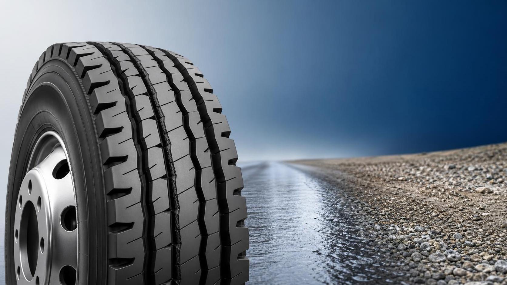M516 Tire Tread Pattern: What It Means for Traction and Wear