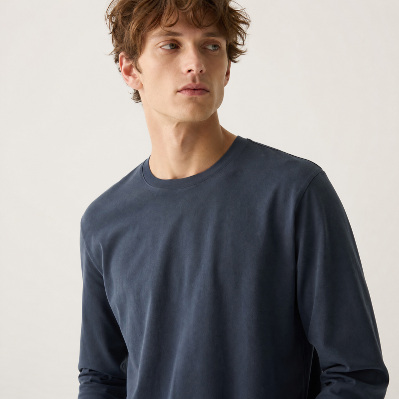 long sleeve T-shirt
