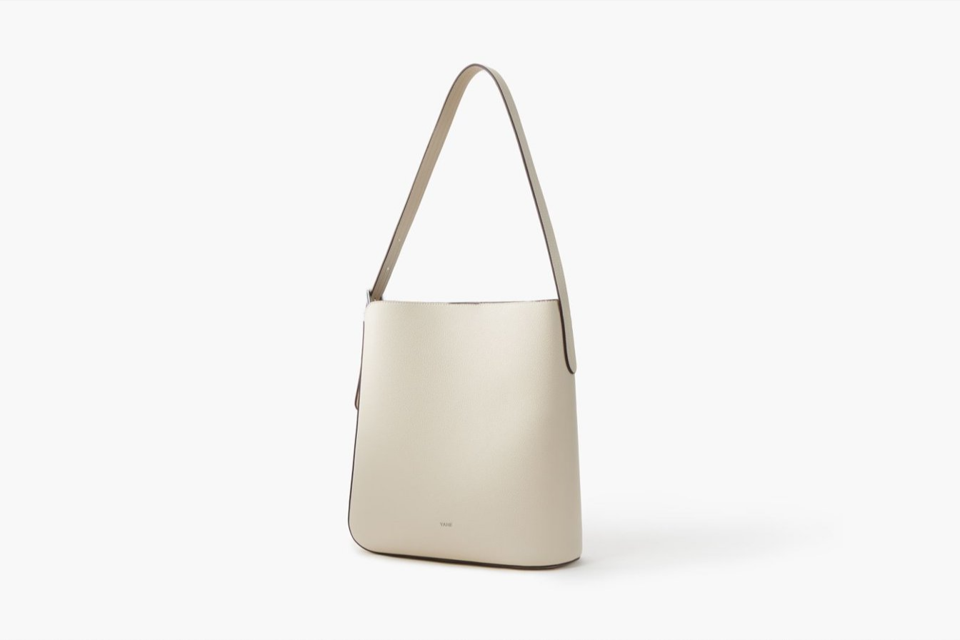 Litchi pattern / Large capacity water bucket bag