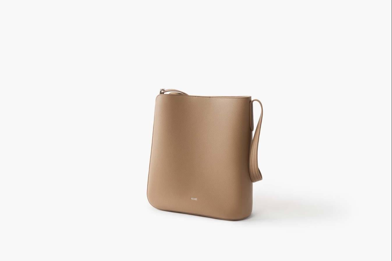Litchi pattern / Large capacity water bucket bag