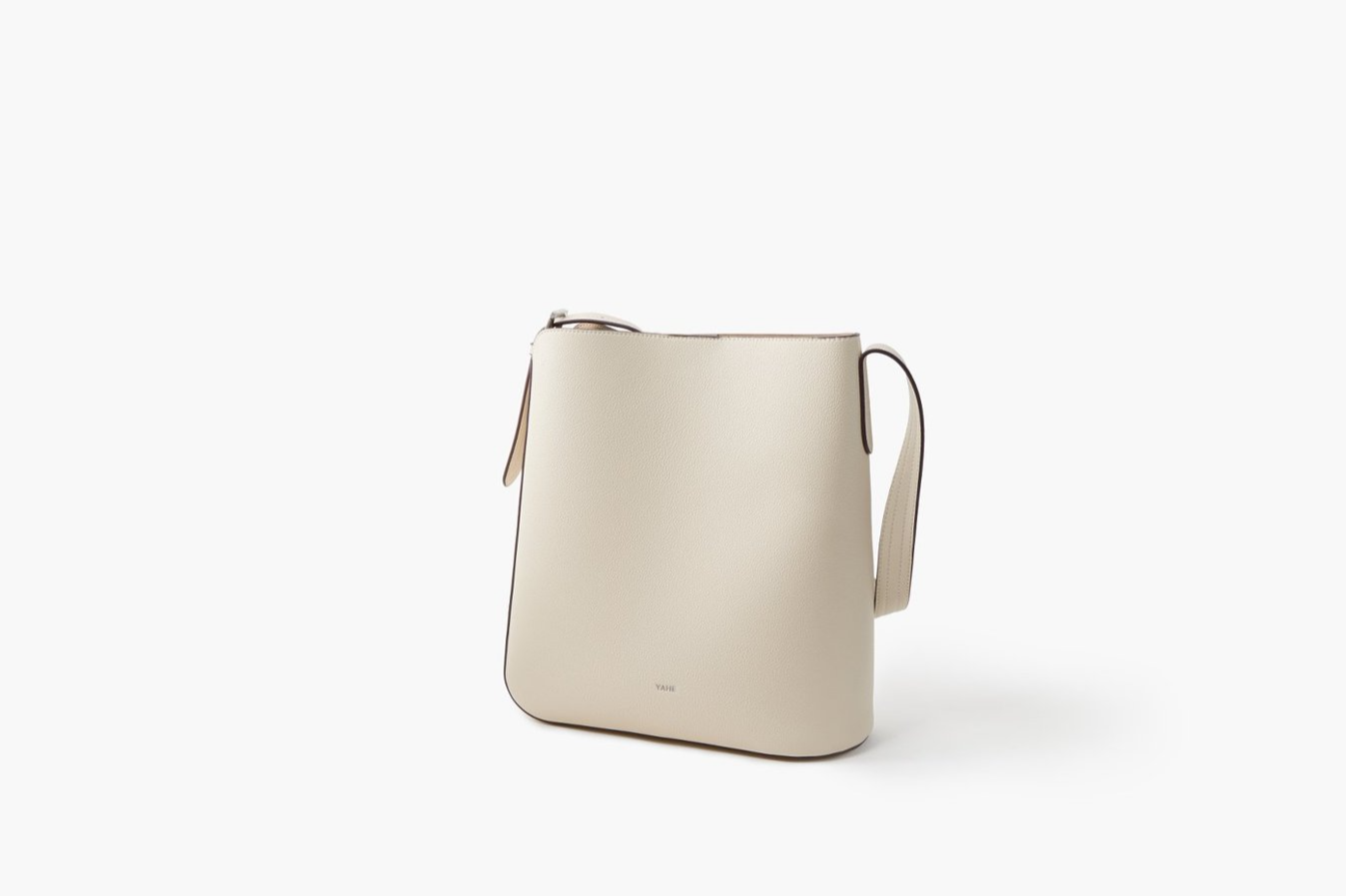 Litchi pattern / Large capacity water bucket bag
