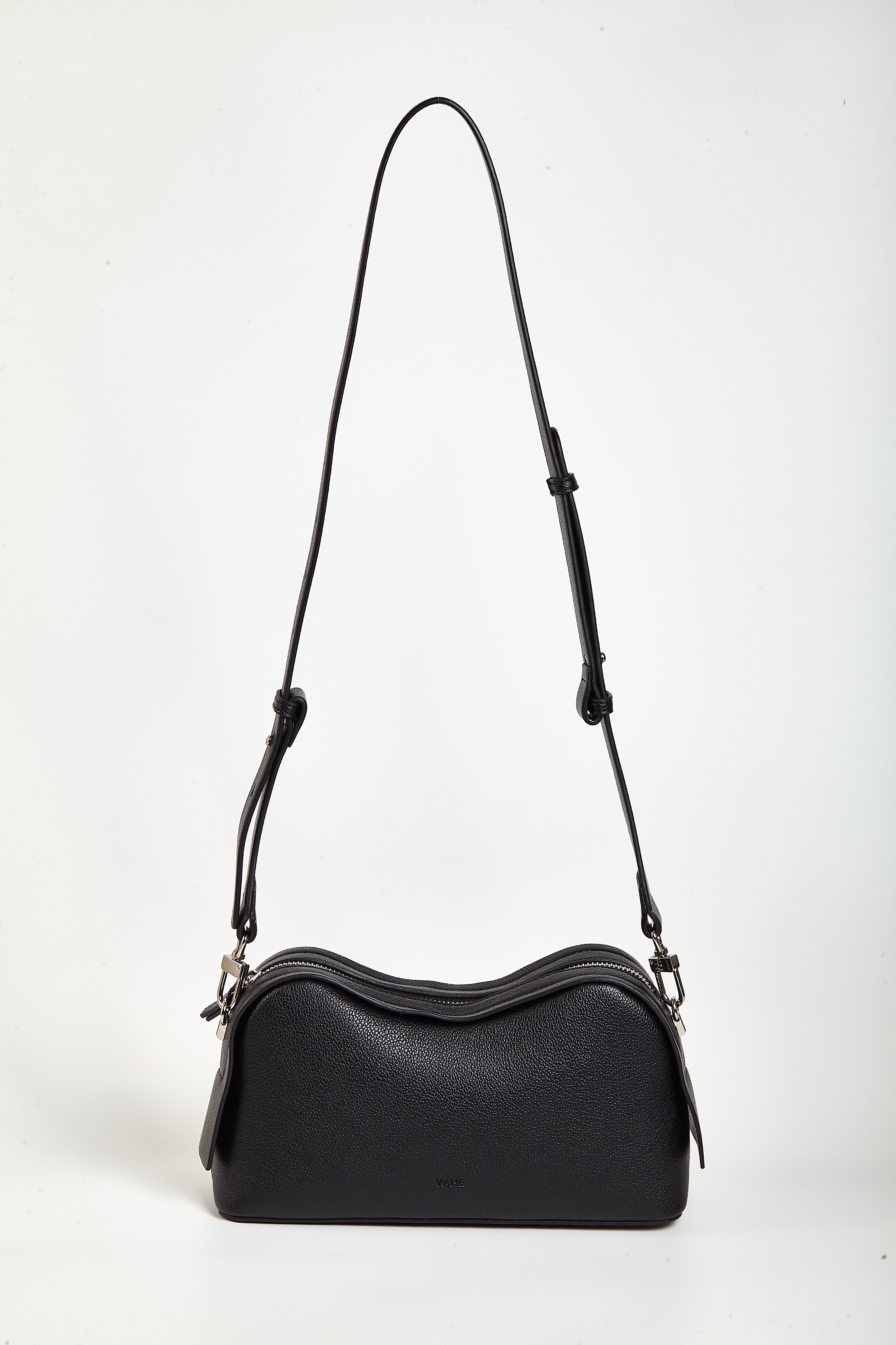 Litchi Grain / Gummy Pillow Bag