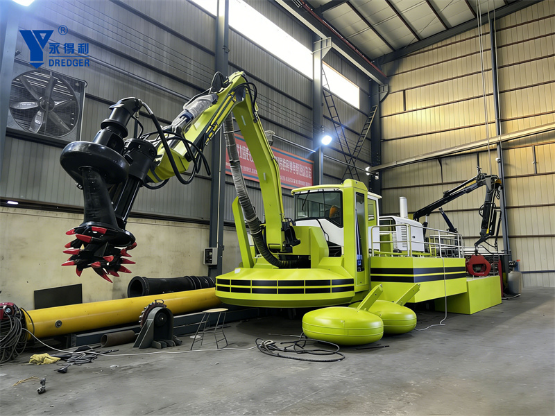 Amphibious dredger news