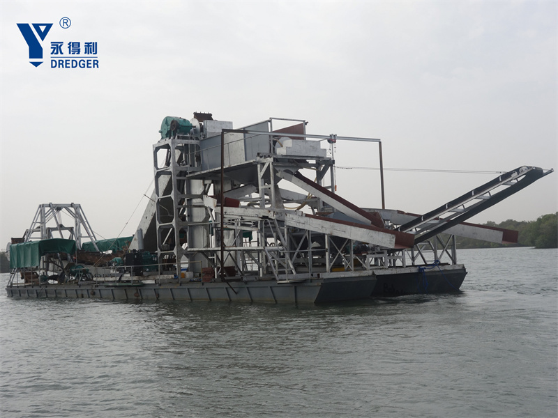 Bucket Chain Gold Diamond Dredger