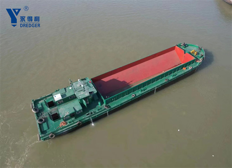 Split Hopper Barge
