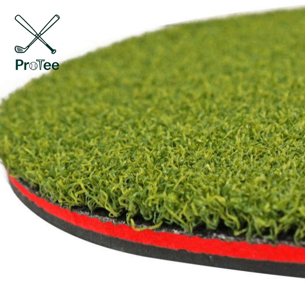 Mini Golf Hitting Mat with Anti-Slip Rubber Base Golf Chipping Mat for Hitting Swing Chipping Practice Golf Training Aids