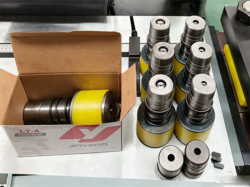模具03 模具03
