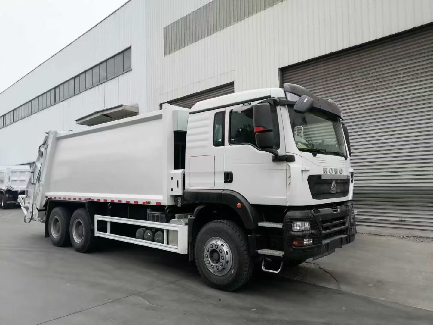 HOWO TX Compressed garbage truck