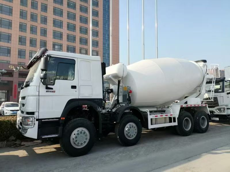 12CBM Concrete Mixer 12CBM Concrete Mixer