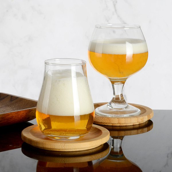 p-13 Clear glasses  brandy snifter