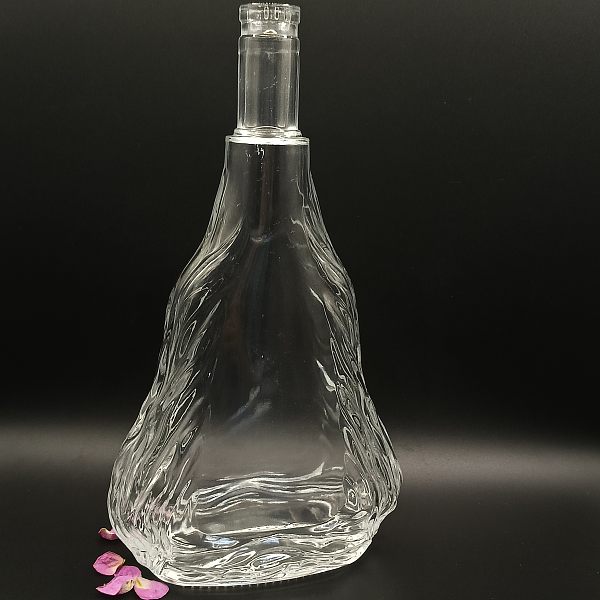 12.spirit glass bottle