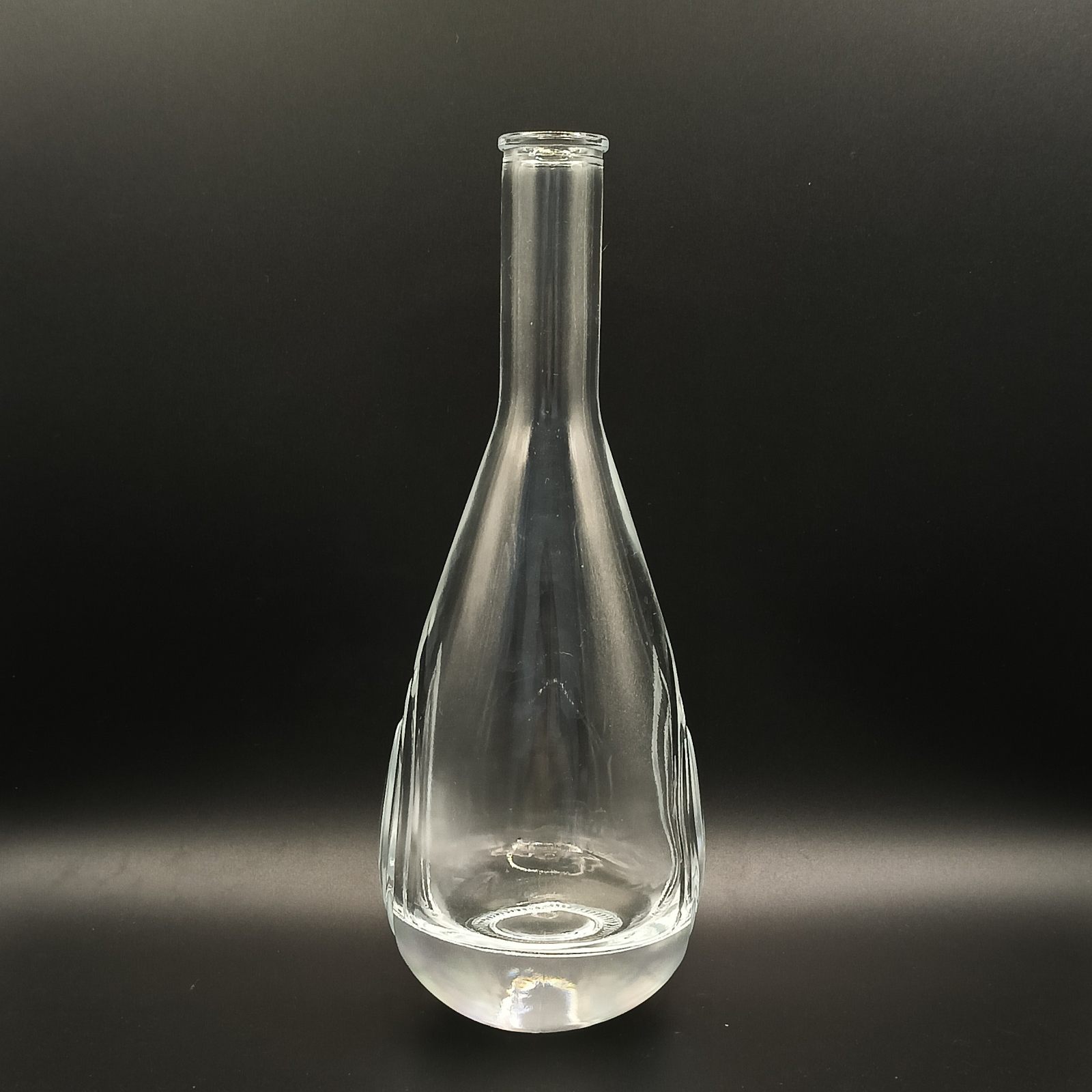 5,  spirit glass bottle