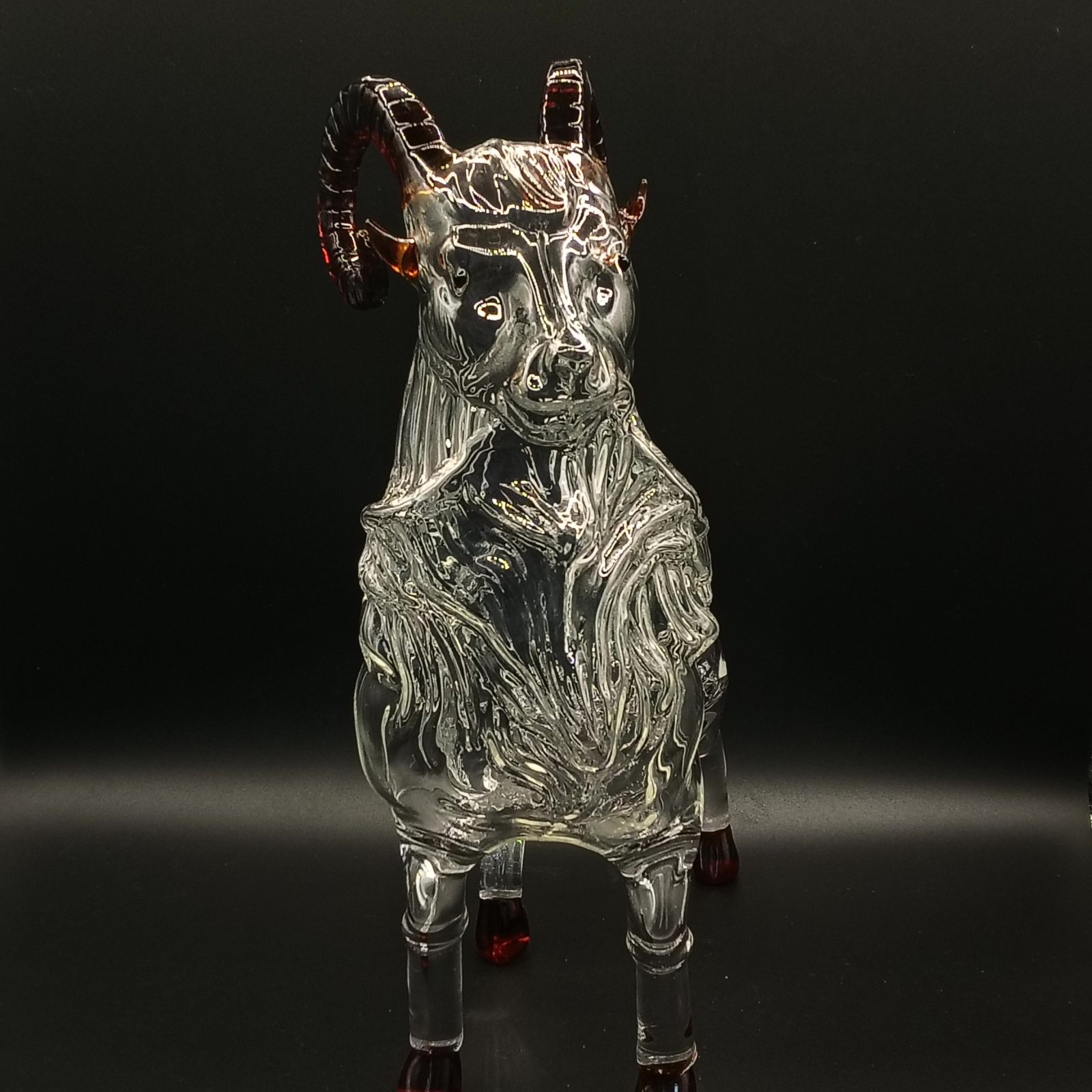 p-8，Goat shaped glass bottle