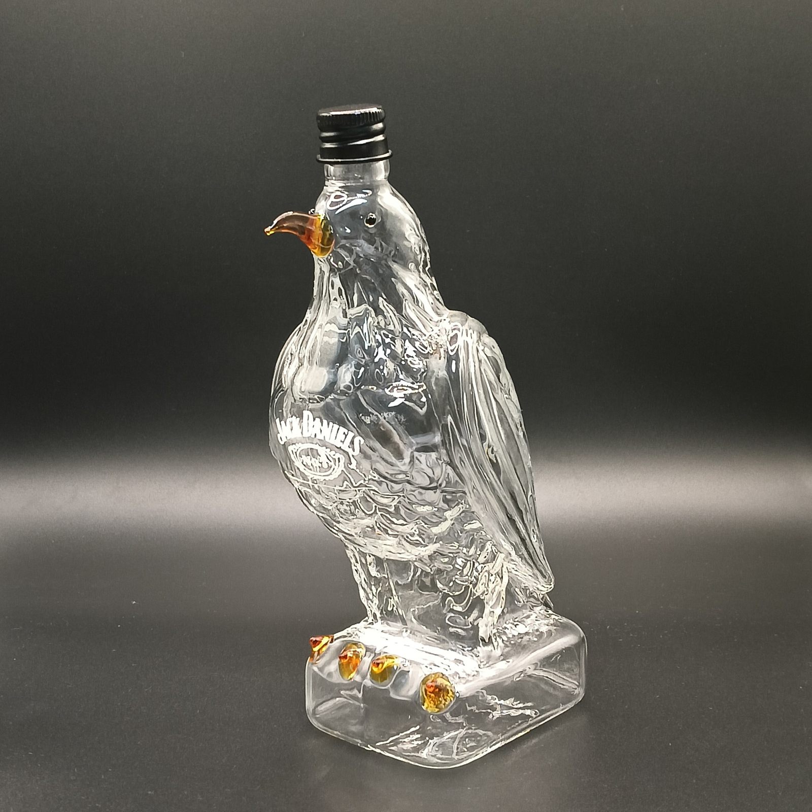 p-3，Bird spout glass bottle