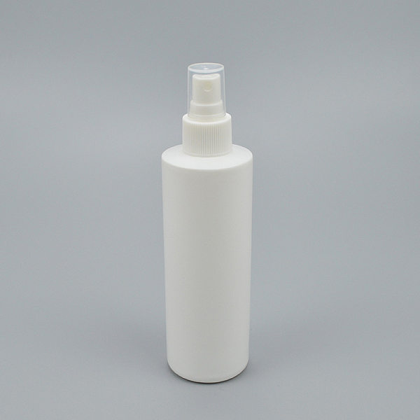 shoulder spray bottle