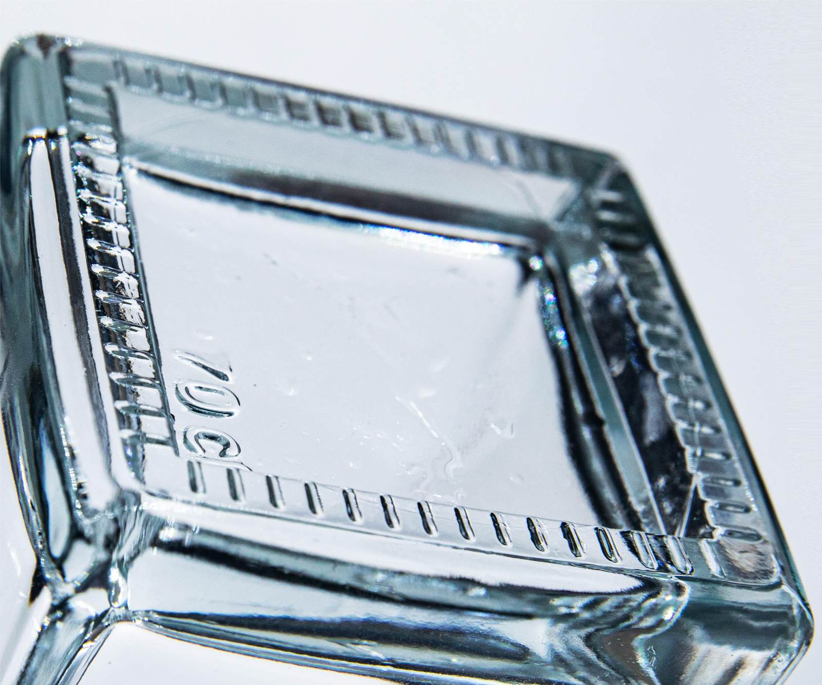 A15 Square glass whiskey bottle
