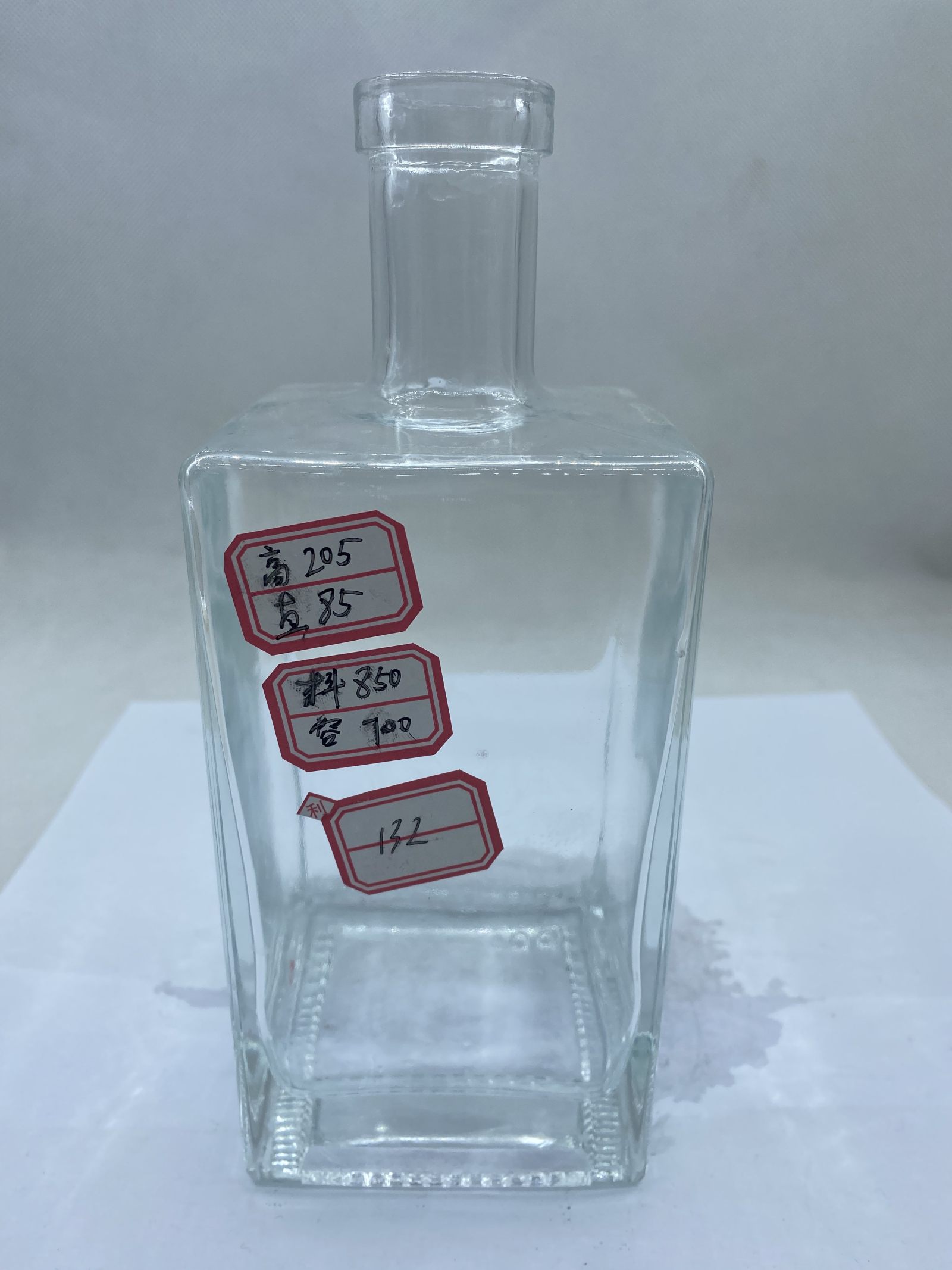 A15 Square glass whiskey bottle