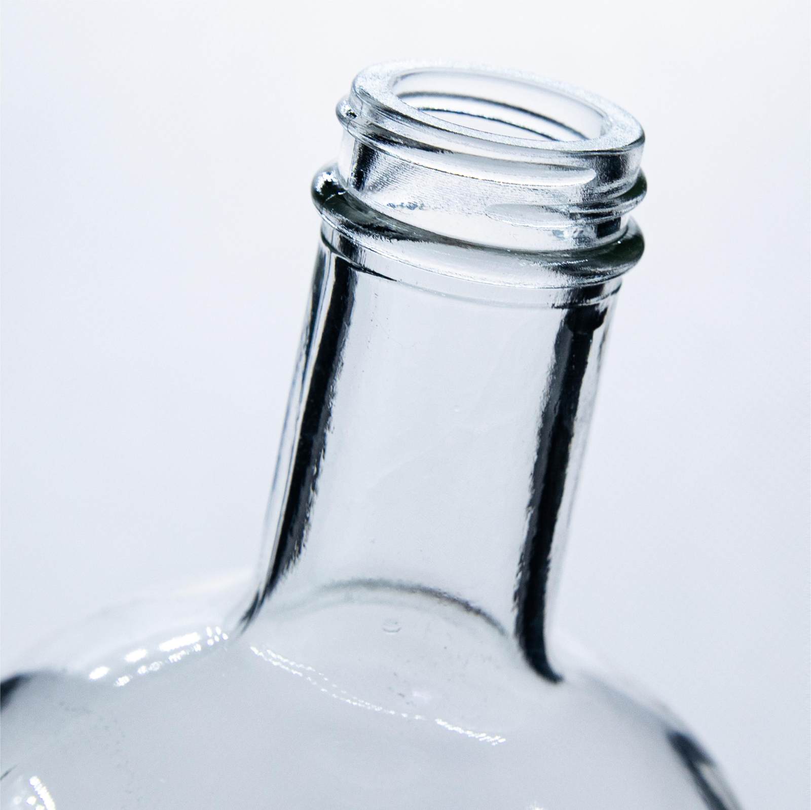 A16 whiskey glass bottle