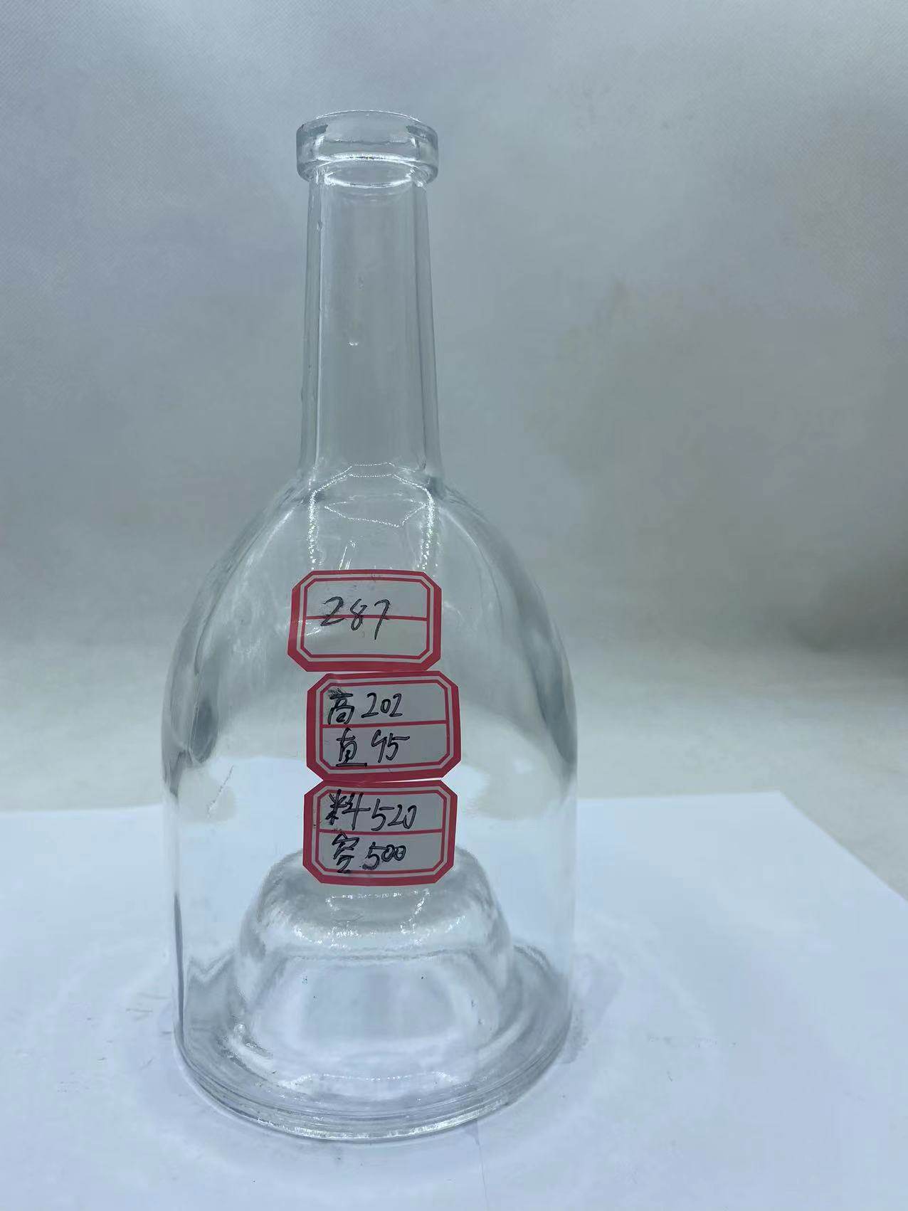 A18 Whisky vodka glass bottle