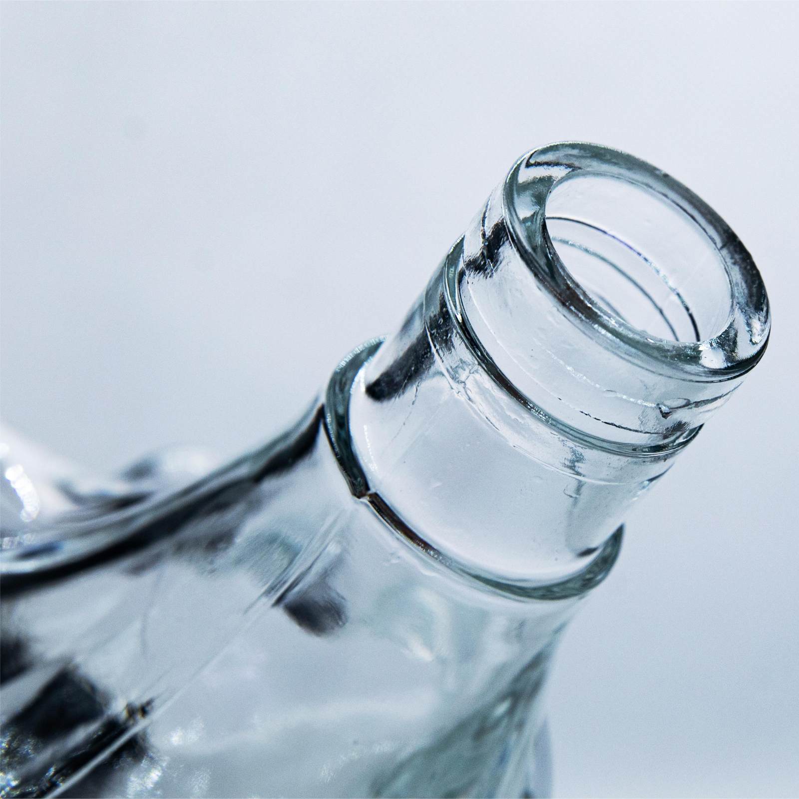 A22 Curved Wave Texture Liquor Glass Bottle