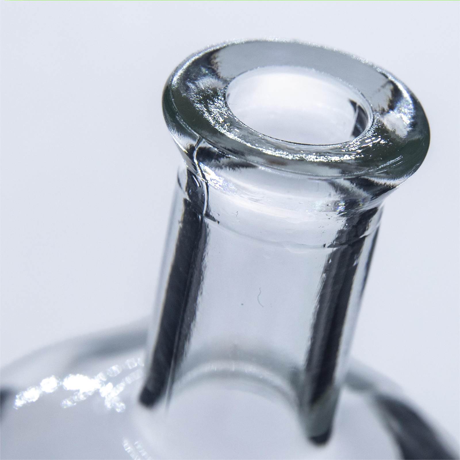 A40 Straight Spirit Bottle
