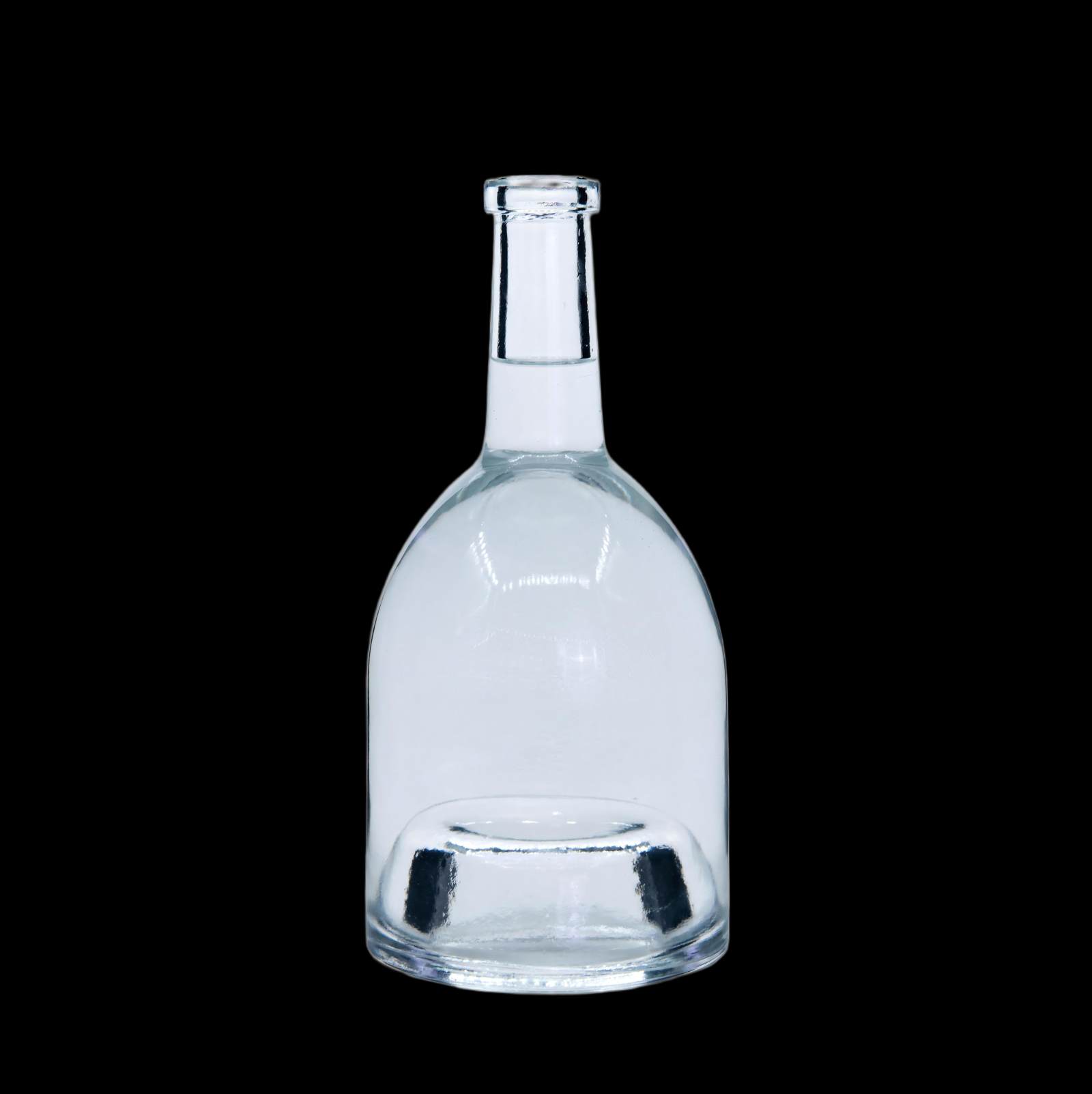 A47 Long Neck Round Liquor Bottle