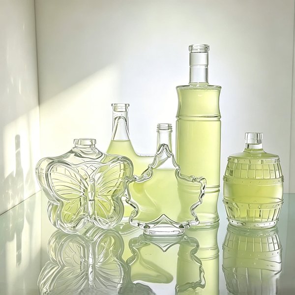 Title: In-Stock Spirit Glass Bottles Available with Low MOQ & Free Sample Offer