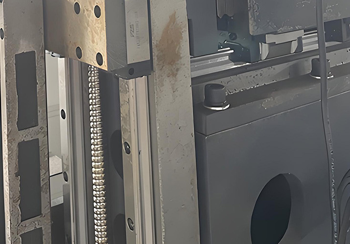 THICKEN GUIDE RAIL BASE THICKEN GUIDE RAIL BASE