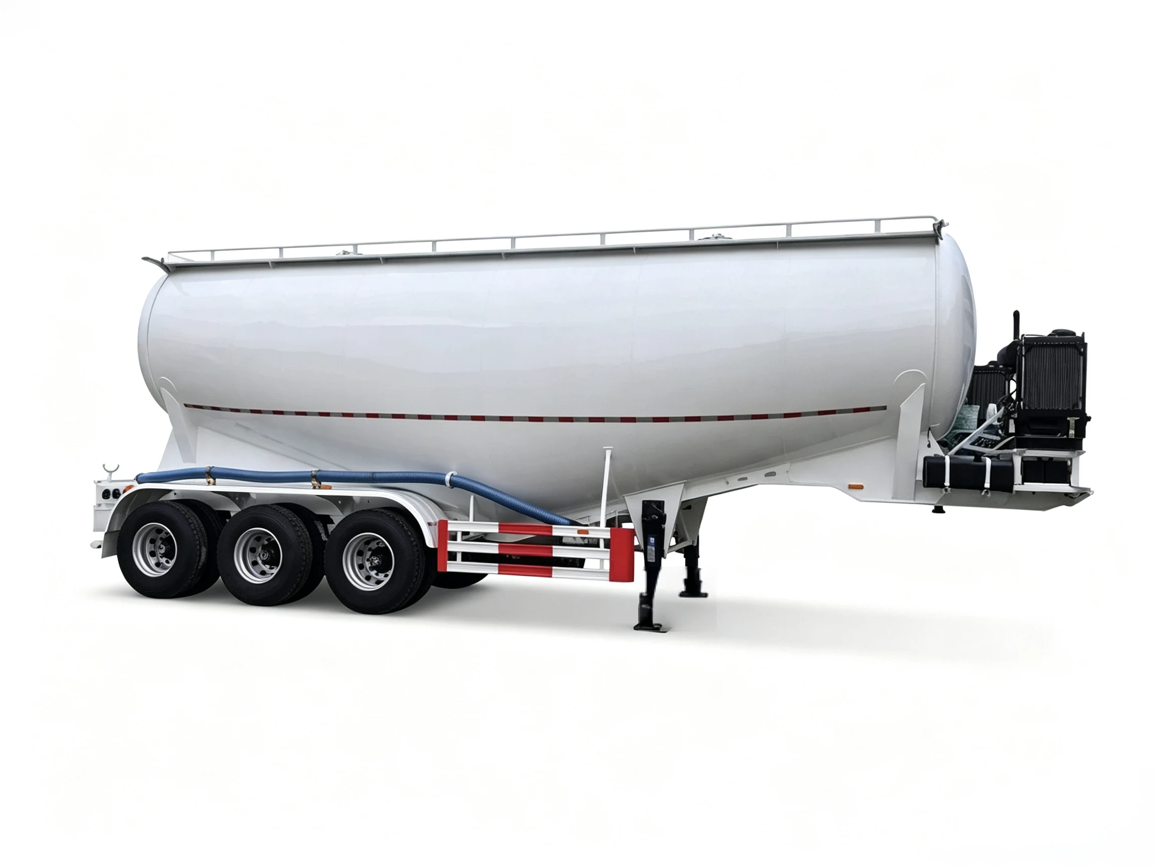 Semirreboque-tanque para cimento a granel de 45 CBM com 3 eixos