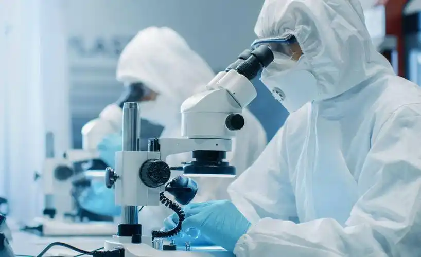 Is the significant difference in the effectiveness of skincare products containing the same peptide primarily due to the manufacturing process of the beauty peptide factory?