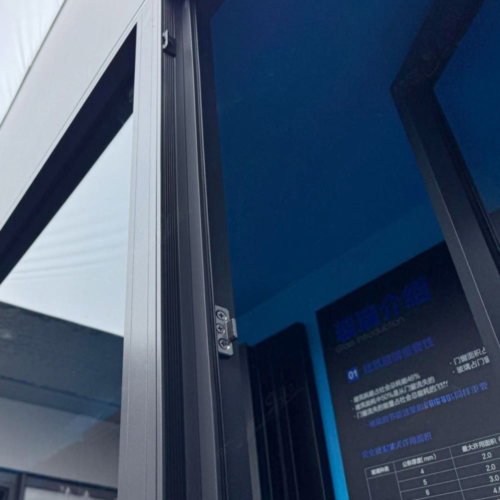 Double Sash Outward Aluminium Casement Window With Detachable Independent Fly Screen