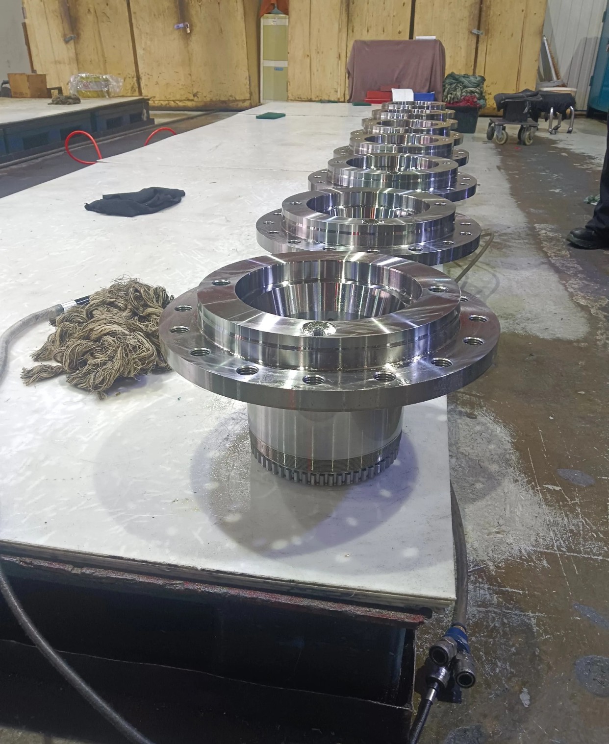 Forged cylindrical parts