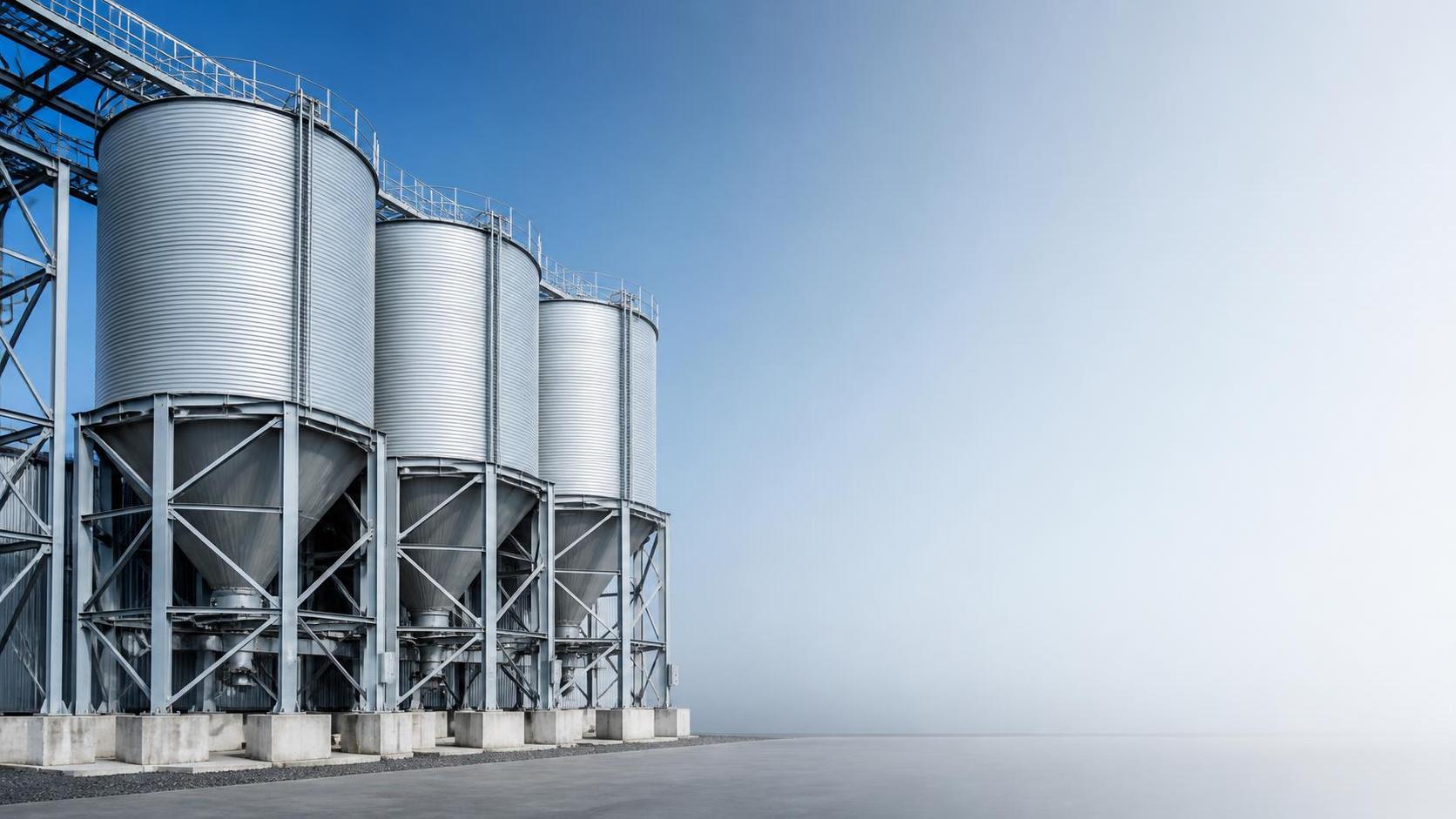 Dry Bulk Storage Tanks: Key Factors That Influence Total Project Cost