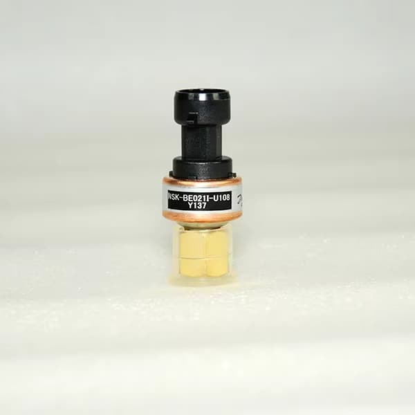 CARR*IER OP12DA039 Discharge High Pressure Transducer  (Cross PN: HK05YZ100)