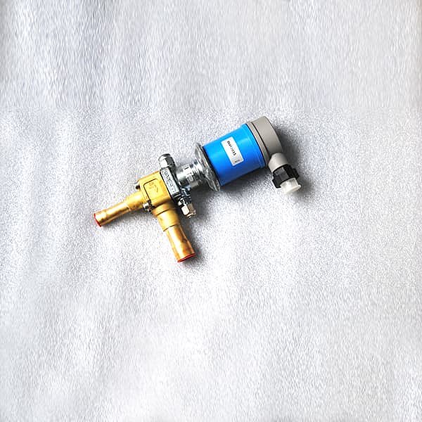 CARR*IER 30HX412302 TQ Hot Gas Bypass Solenoid Valve