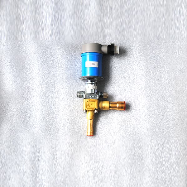 CARR*IER 30HX412302 TQ Hot Gas Bypass Solenoid Valve
