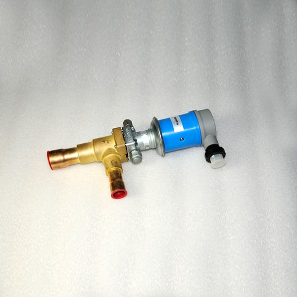 CARR*IER 30HX412312 TQ Hot Gas Bypass Solenoid Valve