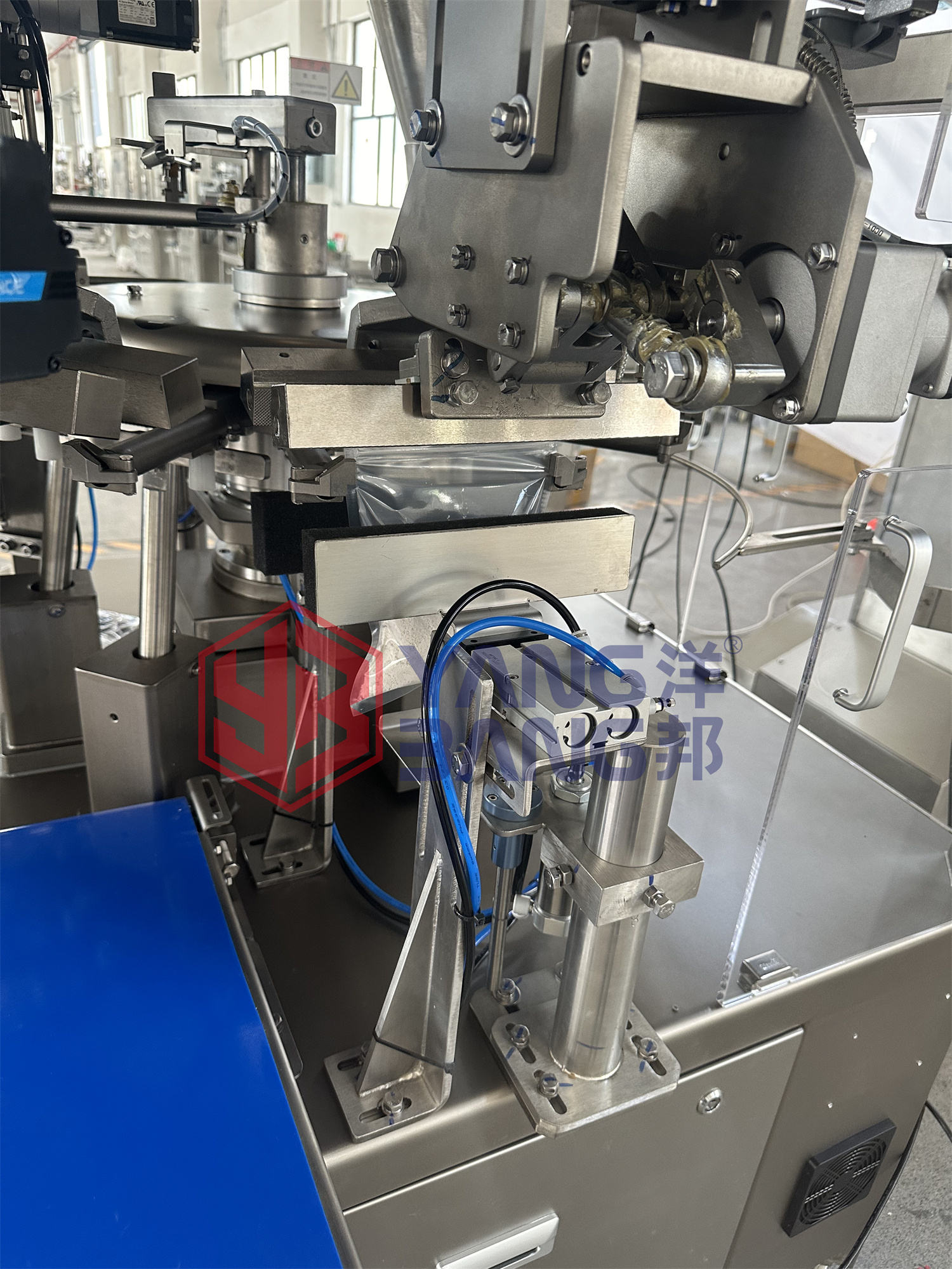 YB-GD210K-08 Automatic Multi-Function Doypack Coffee Beans Tea Bag Weighing and Packing Machine Zipper Bag Packing Machine