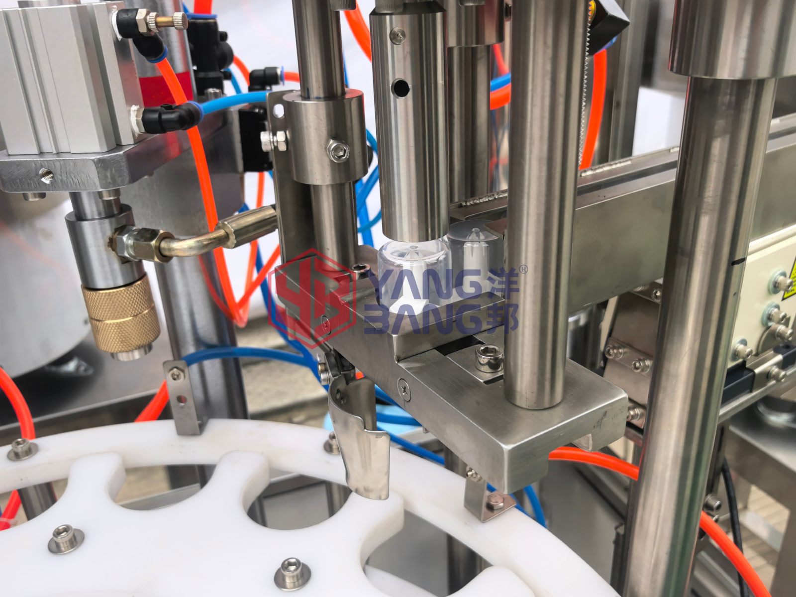 YB-QW2 High Efficiency Fully Automatic Aerosol Spray Can Gas Car Spray Paint Filling Sealing Machine