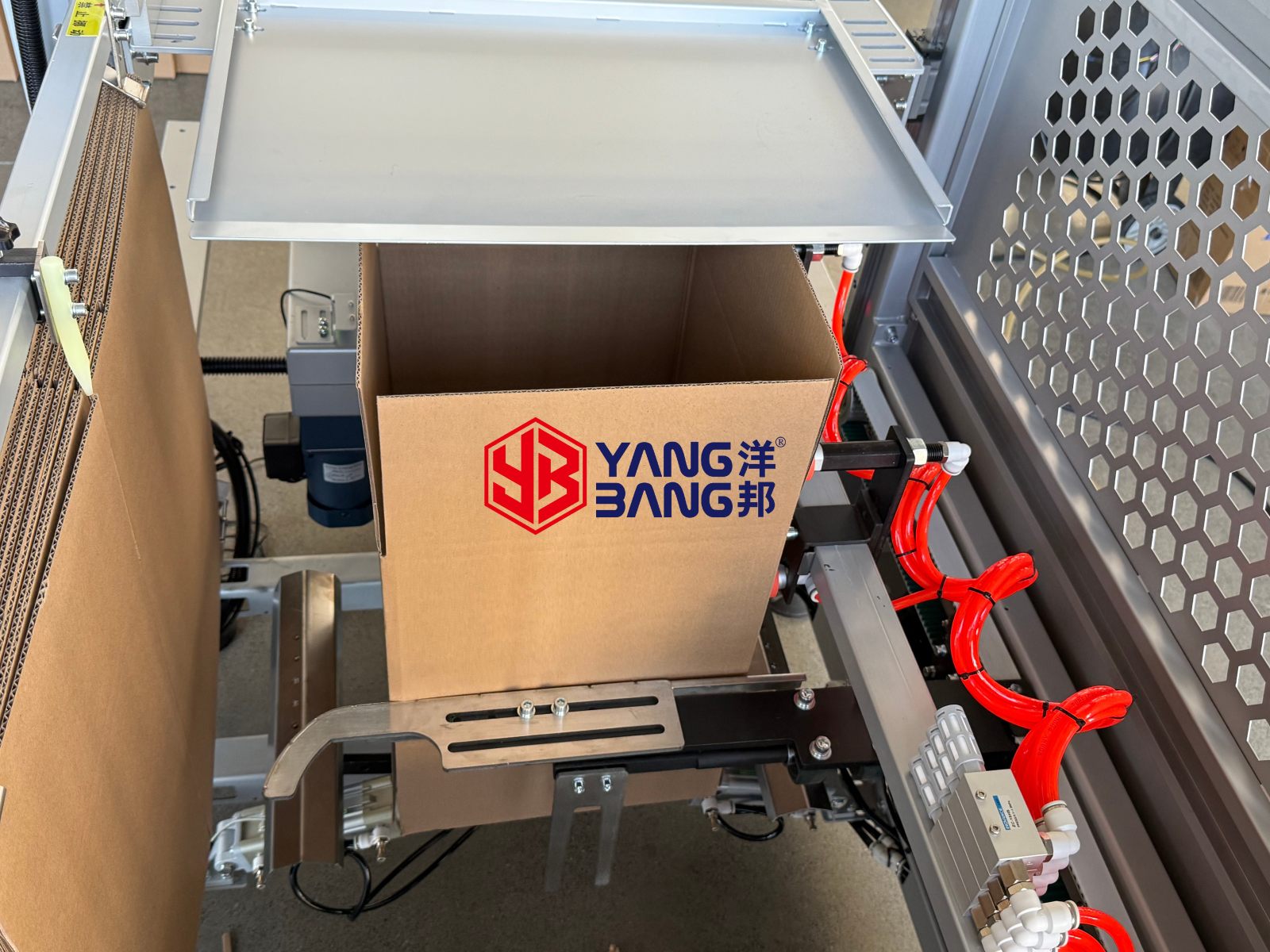 YB-DK500 Automatic High Output Mobile Casters Equipped Heavy Duty Carton Forming Erector Continuous Working Easy to Operate