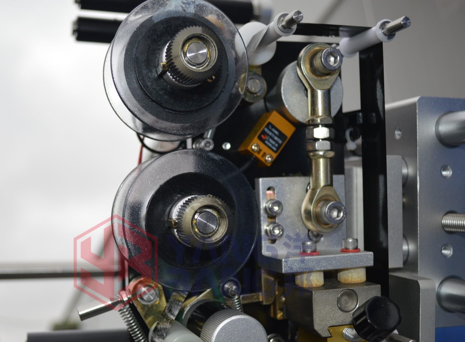 YB-PT120 Automatic High Precision Flat Labeling Machine Used for Flat Surface Commodity Easy to Operation