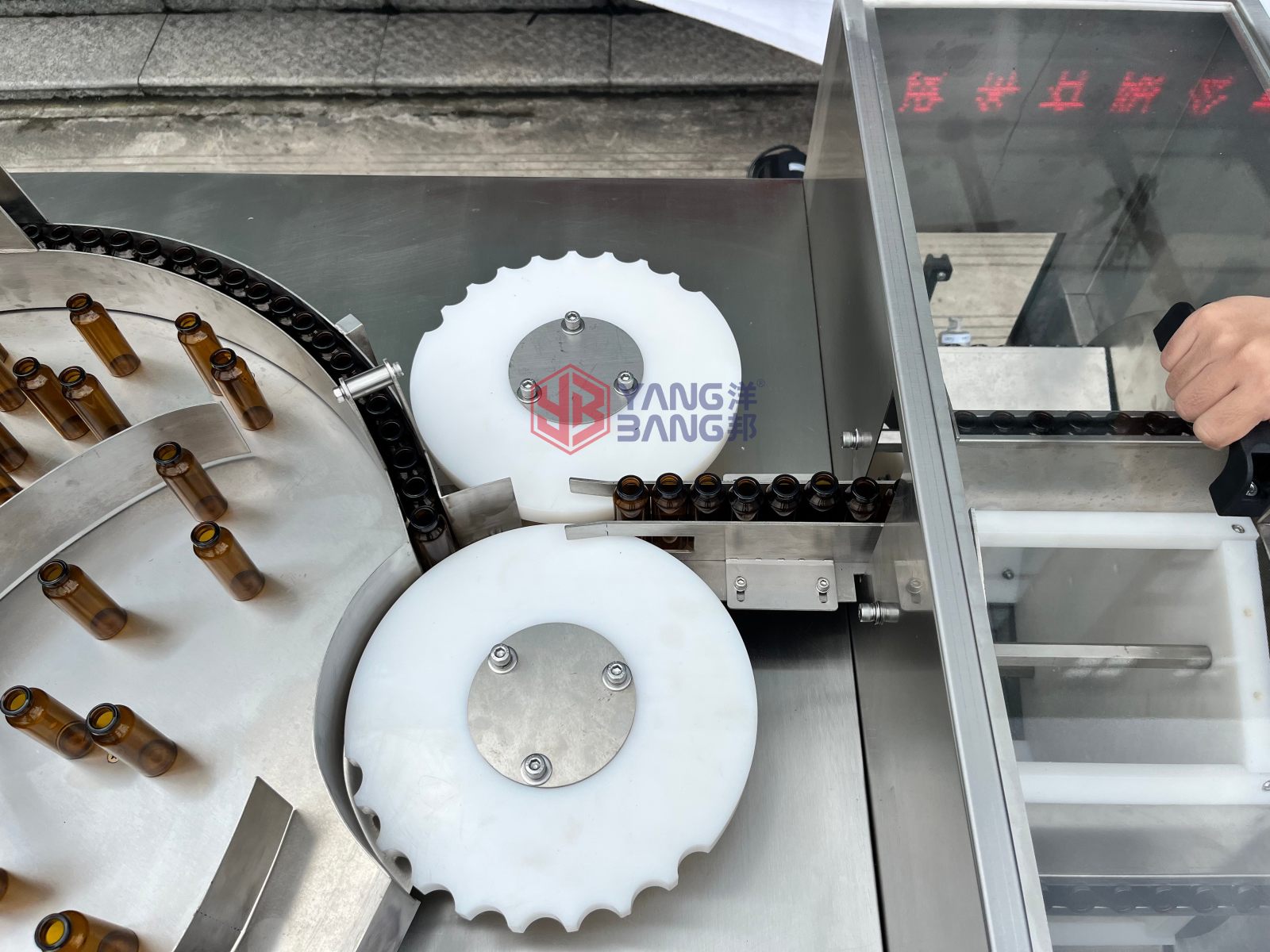 YB-ZX100 Full Automatic Glass Bottle Washing Machinery Used for Production Adjustable Bottle Sizes High Cleaning Degree