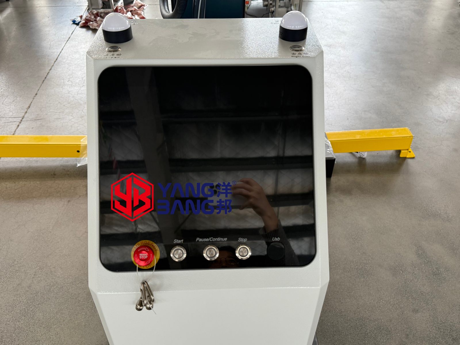YB-MD35L Automatic Industry Robot Palletizing Machine Beverage Plastic Crate Carton Box Palletizing Machine
