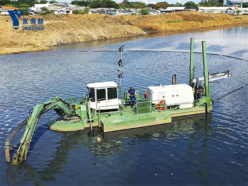 Drague amphibie
