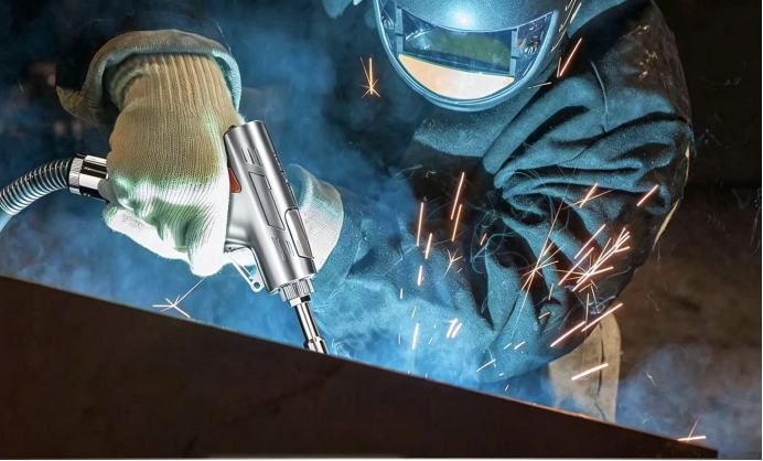 Évaluation du soudage laser à fibre 4-en-1 pour les ateliers de fabrication en acier inoxydable