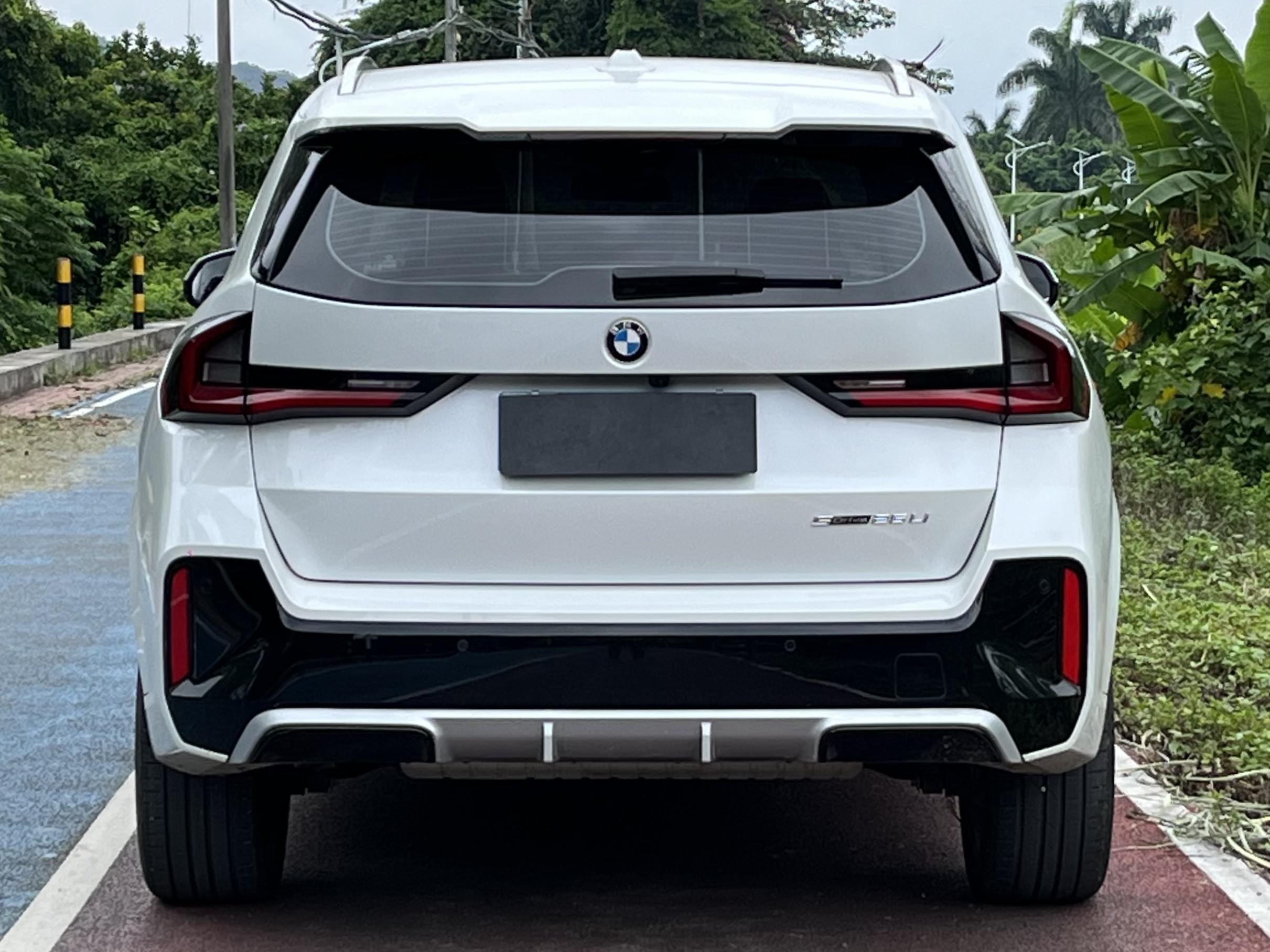 2025 BMW X1 sDrive25Li M Sport