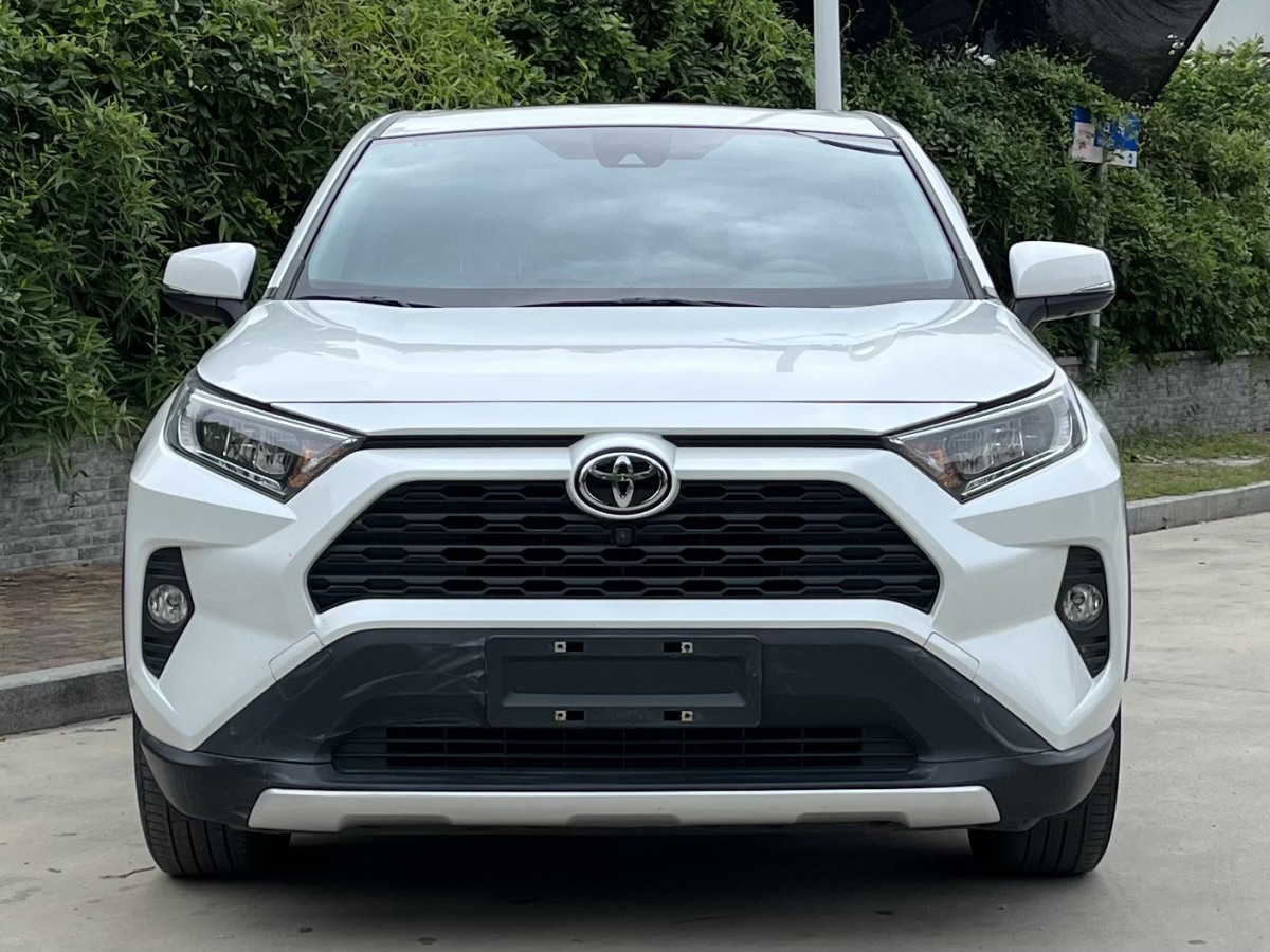 2022 Toyota RAV4 Rongfang 2.0 Fashion Plus Edition